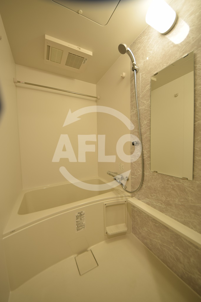 バス・シャワールーム　エスリード難波THE FIRST　風呂