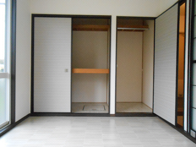 居室・リビング　洋室収納