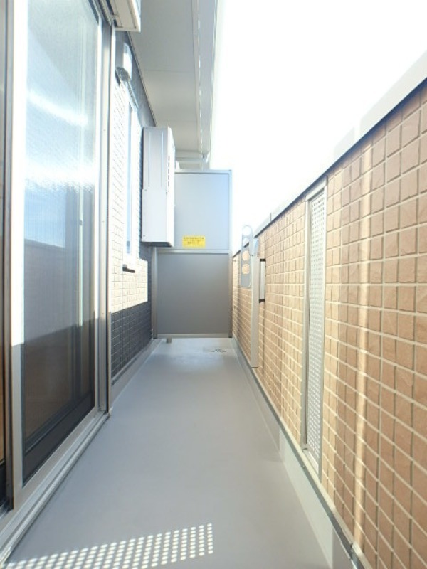 バルコニー　図面と現状に相違がある場合には現状を優先