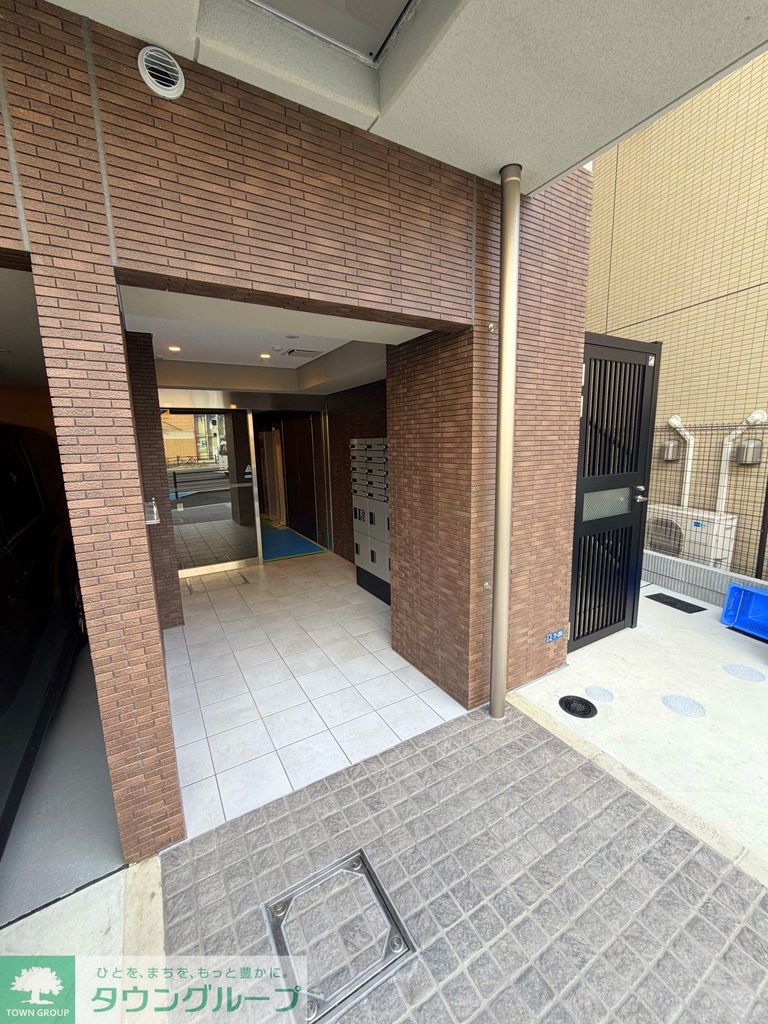 エントランス　エントランス