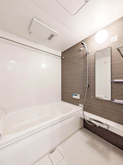 バス・シャワールーム　浴室