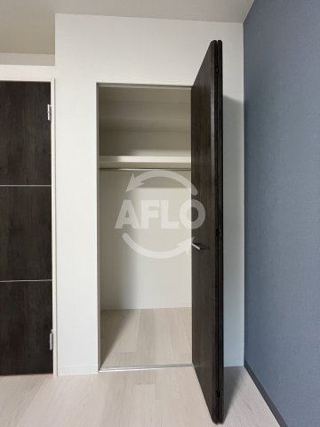 収納　セイワパレス新大阪　クローゼット