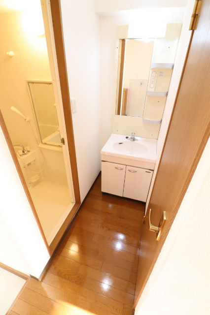 洗面設備　独立洗面台