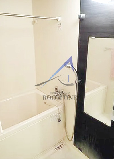 バス・シャワールーム　お風呂です。