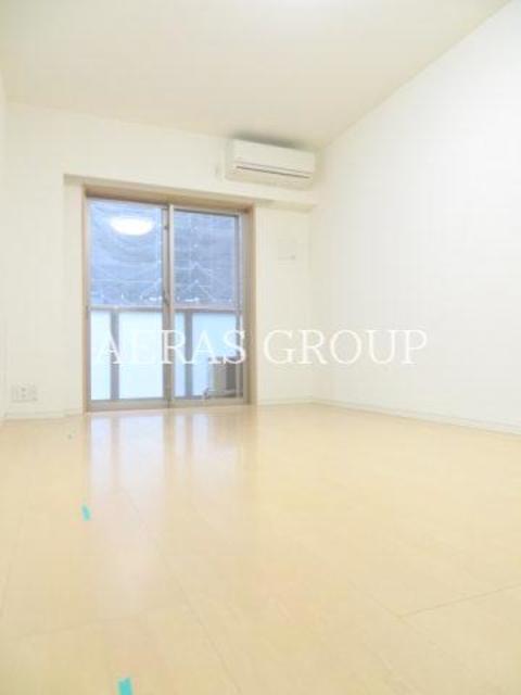 居室・リビング　寝室