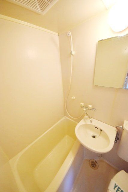 バス・シャワールーム　★バスルームです★