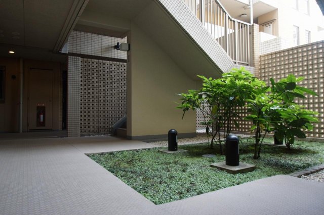 エントランス　エントランススペース