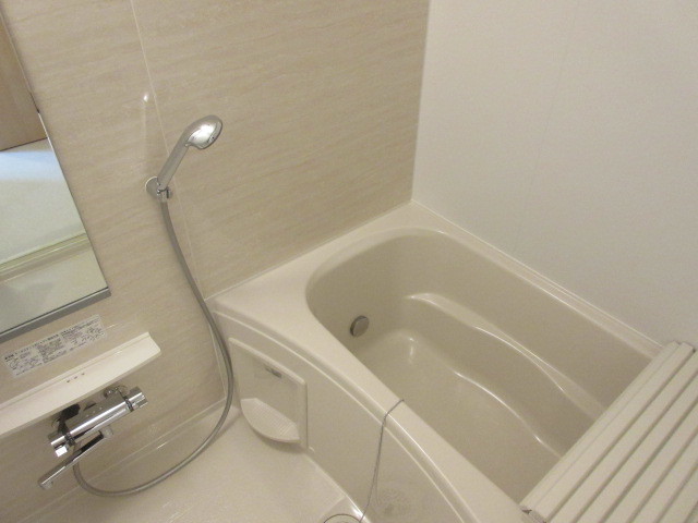 バス・シャワールーム　★追焚機能付きバスルーム★