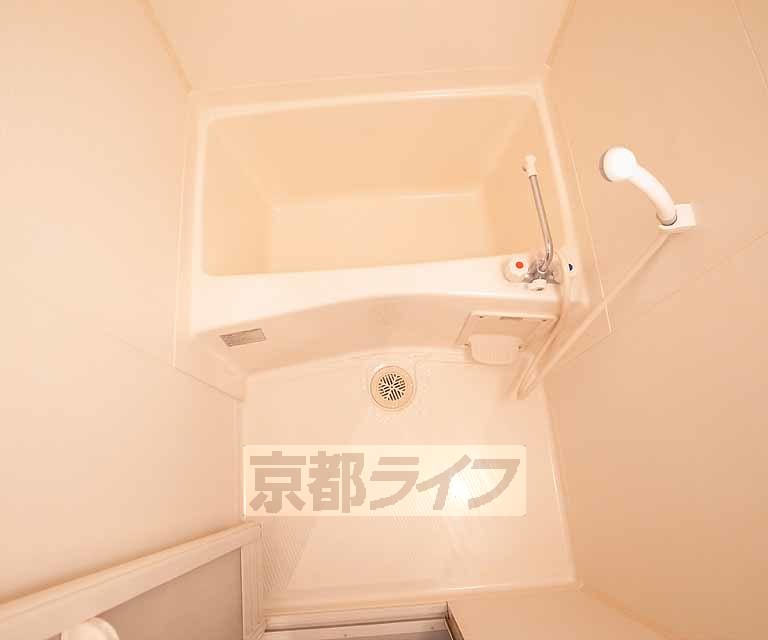 バス・シャワールーム　ゆっくりできそう！