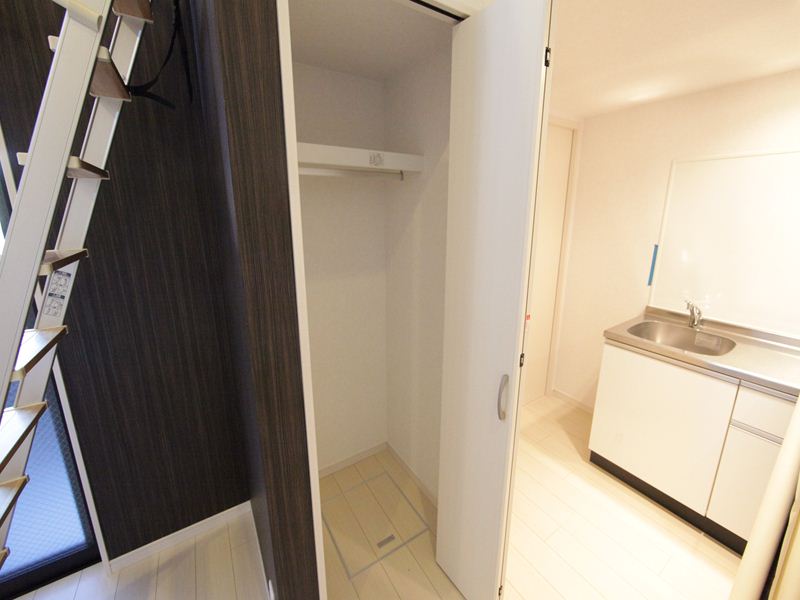 収納　クローゼット