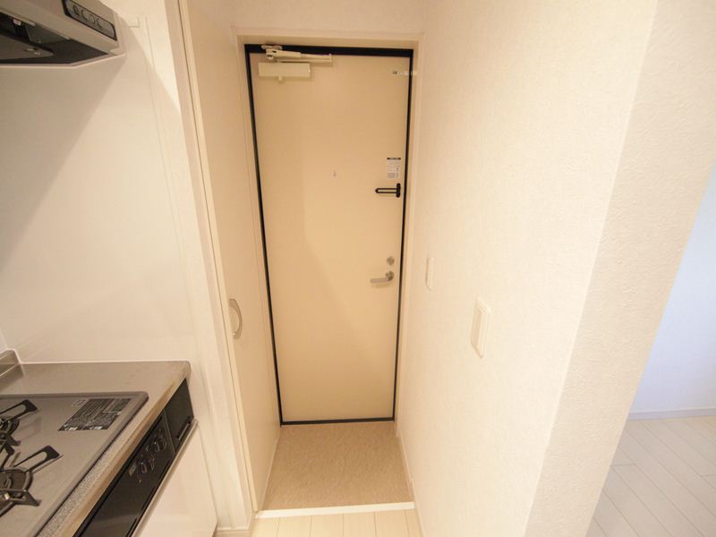 玄関　玄関　下駄箱充実してます。