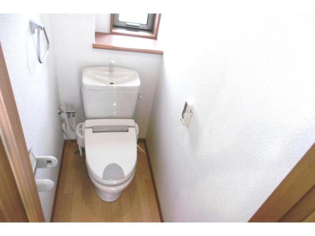 トイレ　※別部屋(参考102)