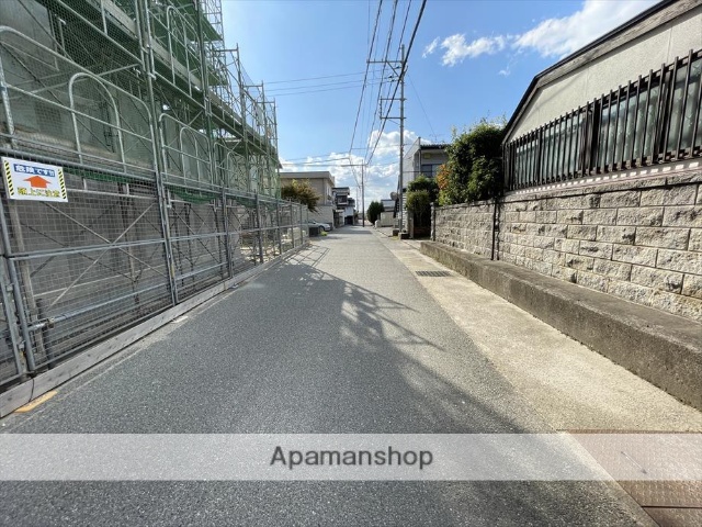 その他　前面道路１（その他）まで0m