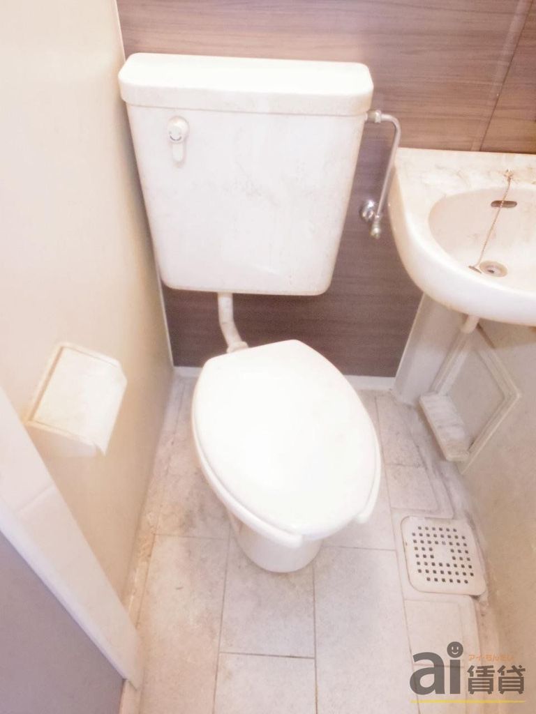 トイレ　※同仕様写真