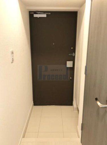 玄関　広々とした玄関部分