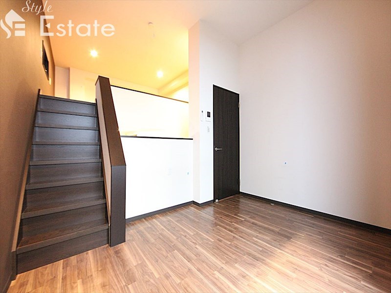 居室・リビング　内装