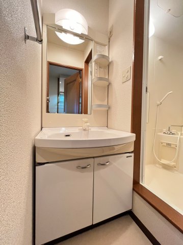 洗面設備　別号室の写真です。ご参考までに