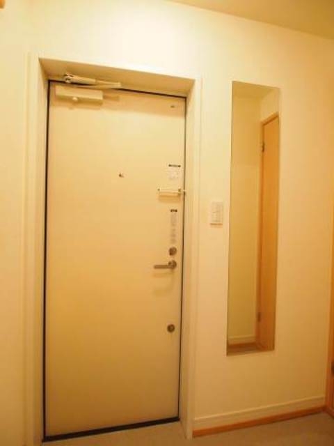 玄関　弊社は都内全域の物件をご紹介可能です！