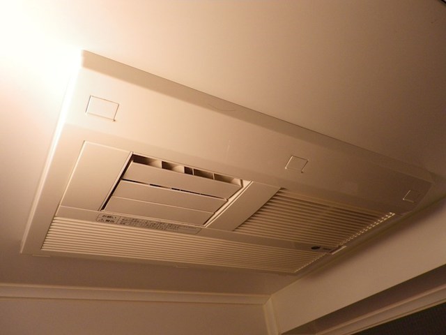 その他設備　浴室乾燥機