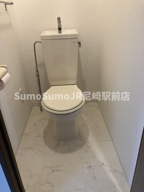 トイレ　シンプルで使いやすいトイレです