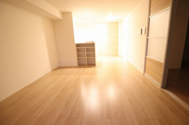 居室・リビング　他室画像