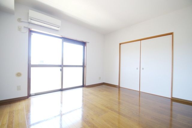 居室・リビング　★お部屋探しはタウンハウジング稲田堤店まで★