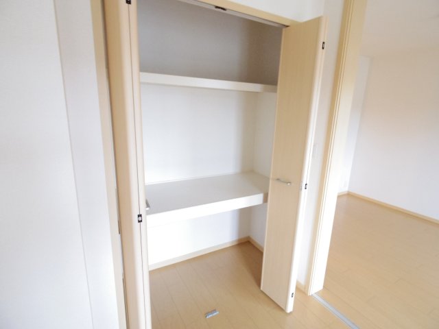 収納　同系モデル