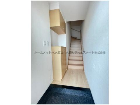 玄関　同建物別号室