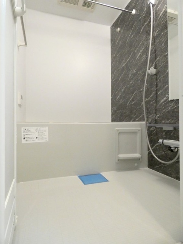 バス・シャワールーム　図面と現状に相違がある場合には現状を優先