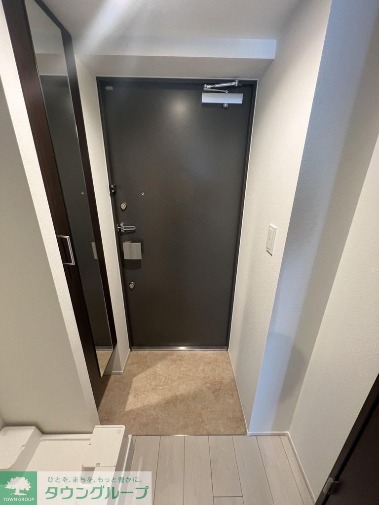 玄関　キッチン