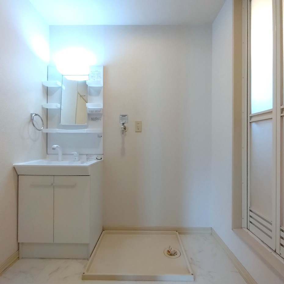 洗面設備　独立洗面化粧台