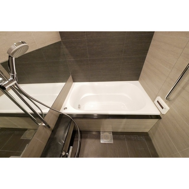 バス・シャワールーム　バス※別部屋参考写真