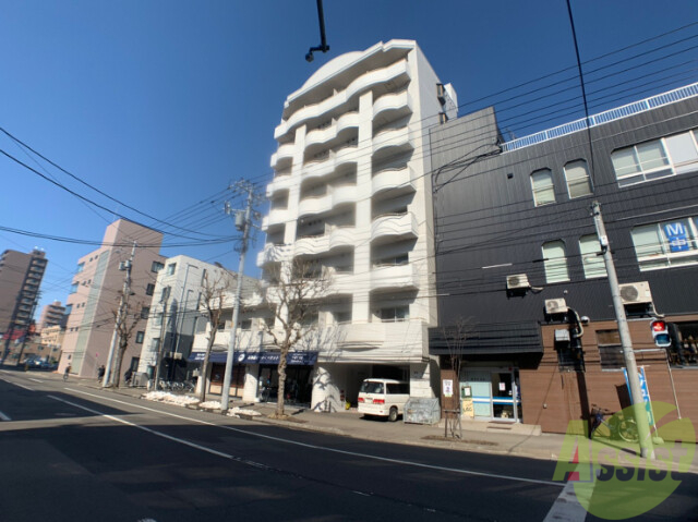 建物外観　札幌市北区北１４条西「ル・ソレイユ」