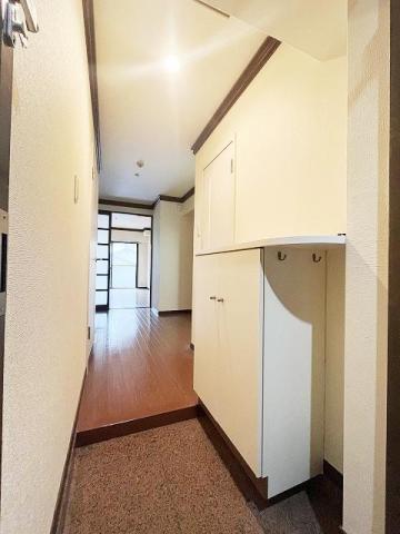 玄関　別号室のお写真となります☆