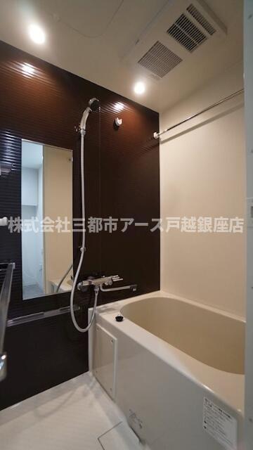 バス・シャワールーム　メインステージ大森