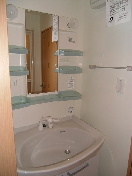 洗面設備　シャンプードレッサー付き