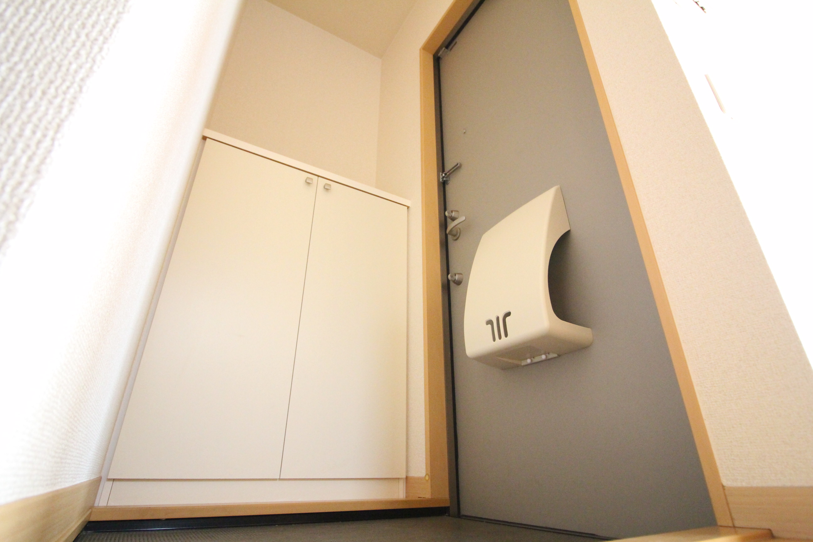 玄関　シューズBOXあります♪