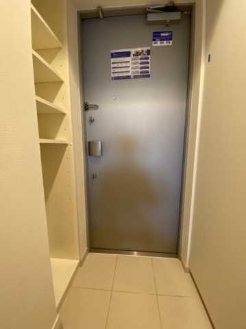 玄関　レジディア文京本駒込の玄関