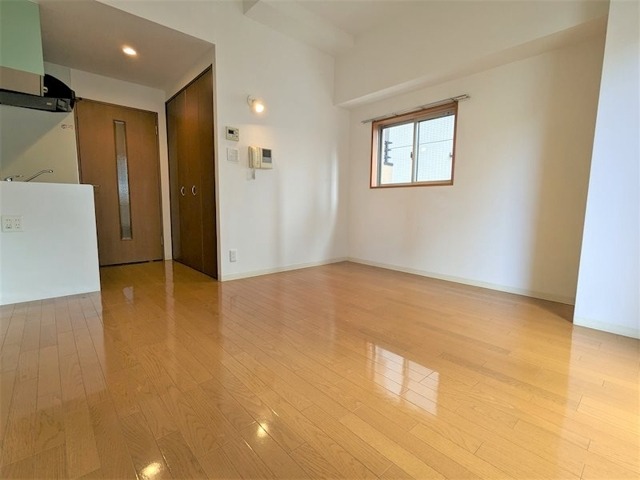 その他部屋・スペース　★角部屋、二面採光、風通しも良好★