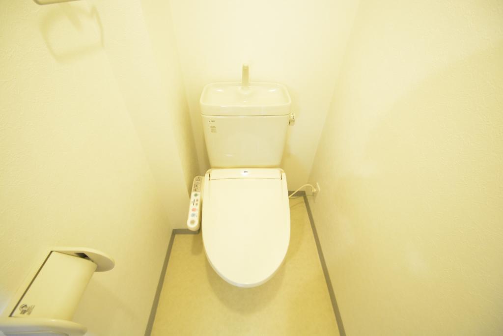 トイレ　シャワー付トイレ