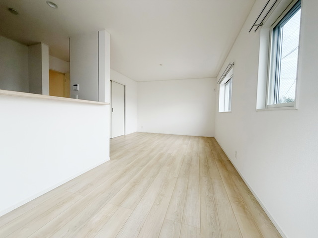 居室・リビング　～別棟参考写真～