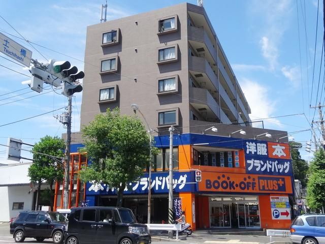 小学校　ブックオフＰＬＵＳ東名（小学校）まで411m