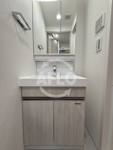 洗面設備　ミラージュパレス大阪ドームProsper　　洗面所