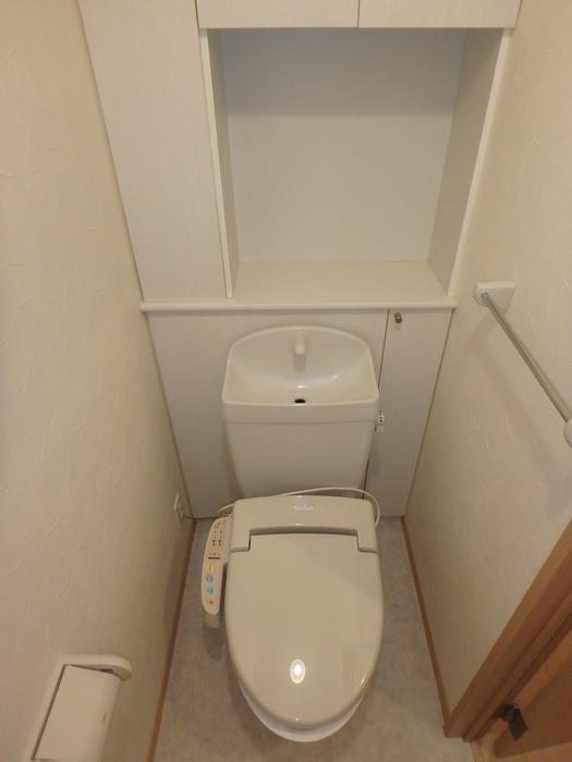 トイレ　トイレ