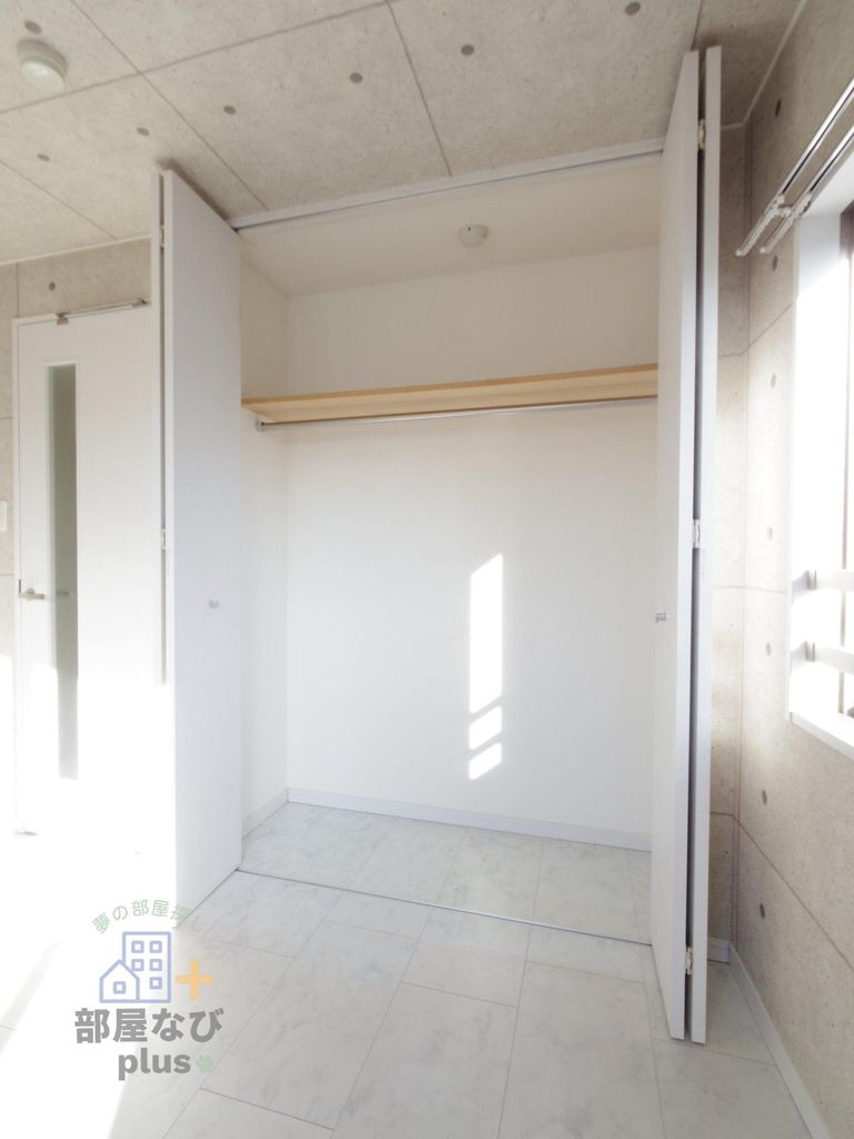 収納　※他号室写真です