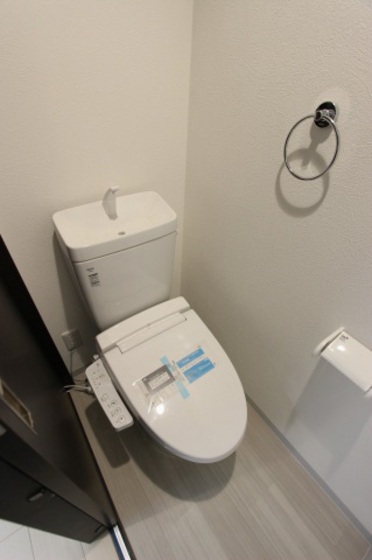 トイレ　※別部屋の写真です