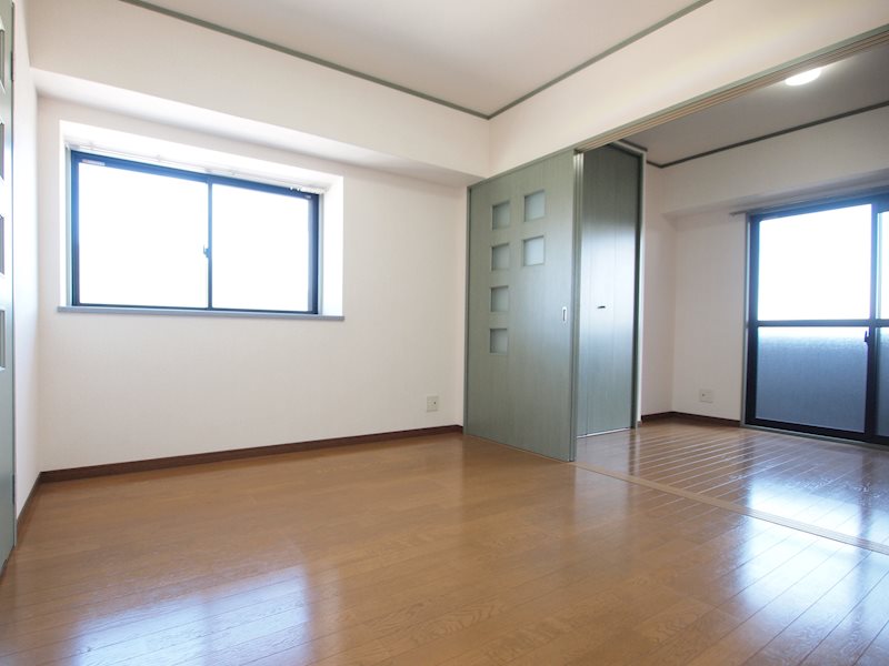 居室・リビング　陽当り良く明るいお部屋です。