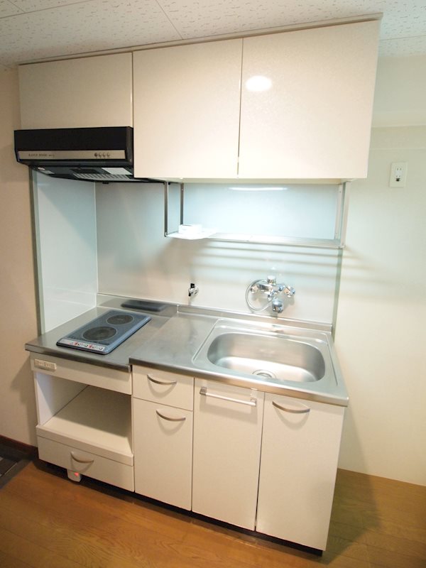 キッチン　使い勝手の良いシステムキッチン。