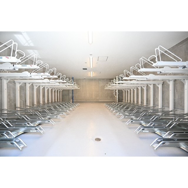 エントランス　メールボックス