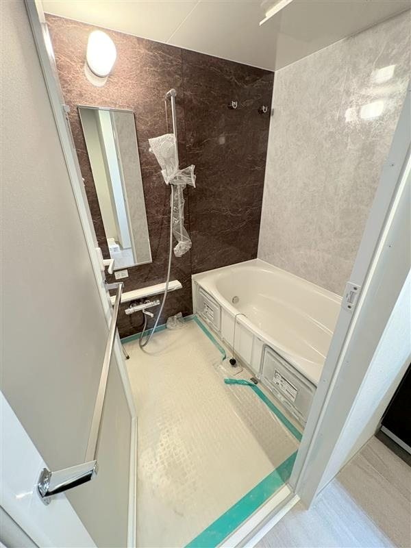 バス・シャワールーム